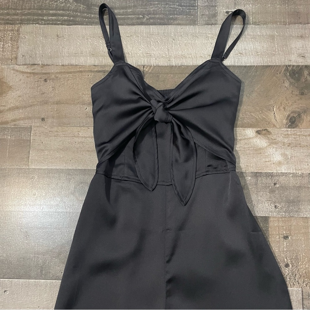 Women's Abercrombie & Fitch Satin Tie-Front Wide Leg Jumpsuit Black Size Small - Picture 6 of 11